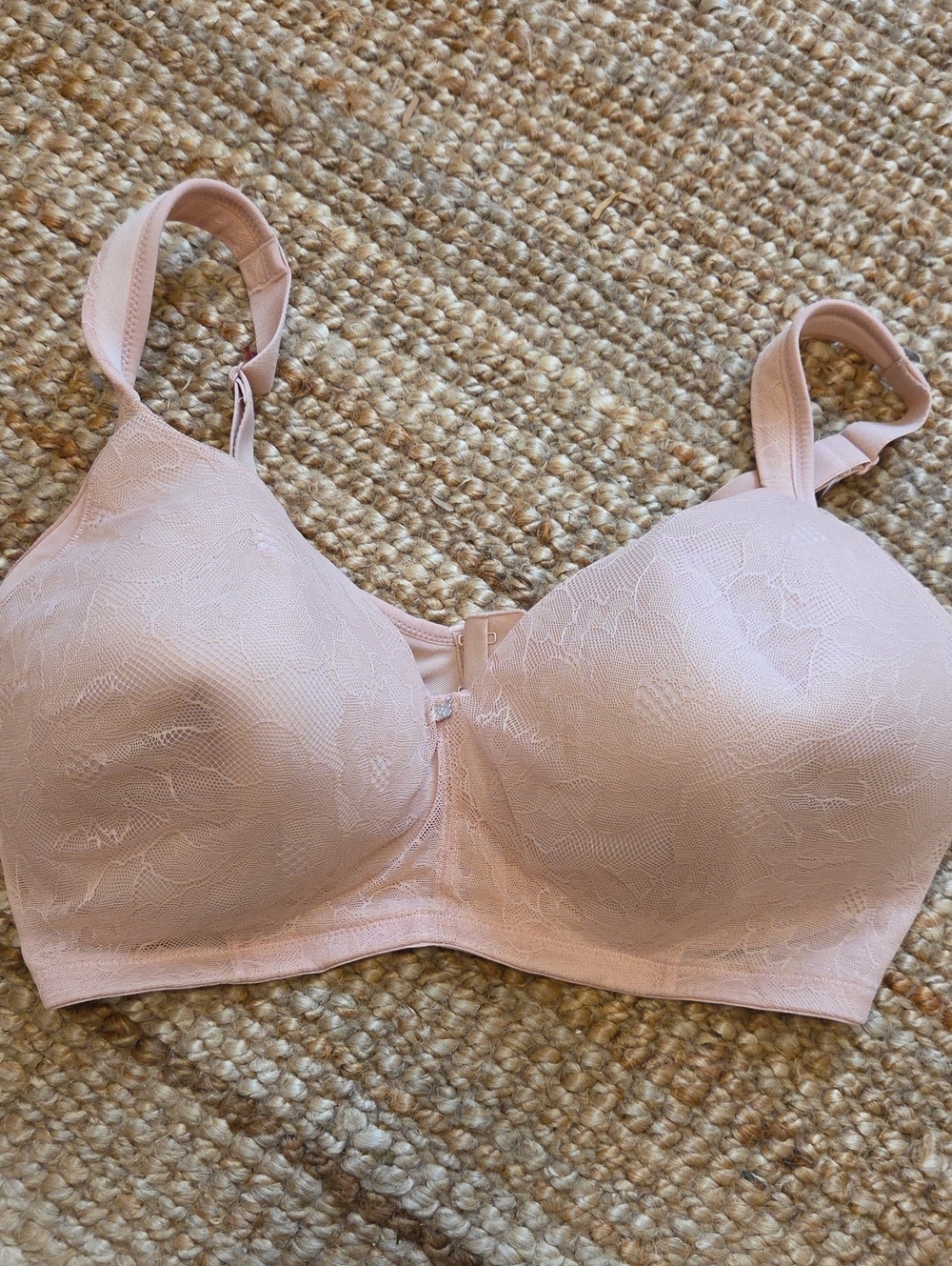 Breezies Pale Pink Lace Wireless T-Shirt Bra